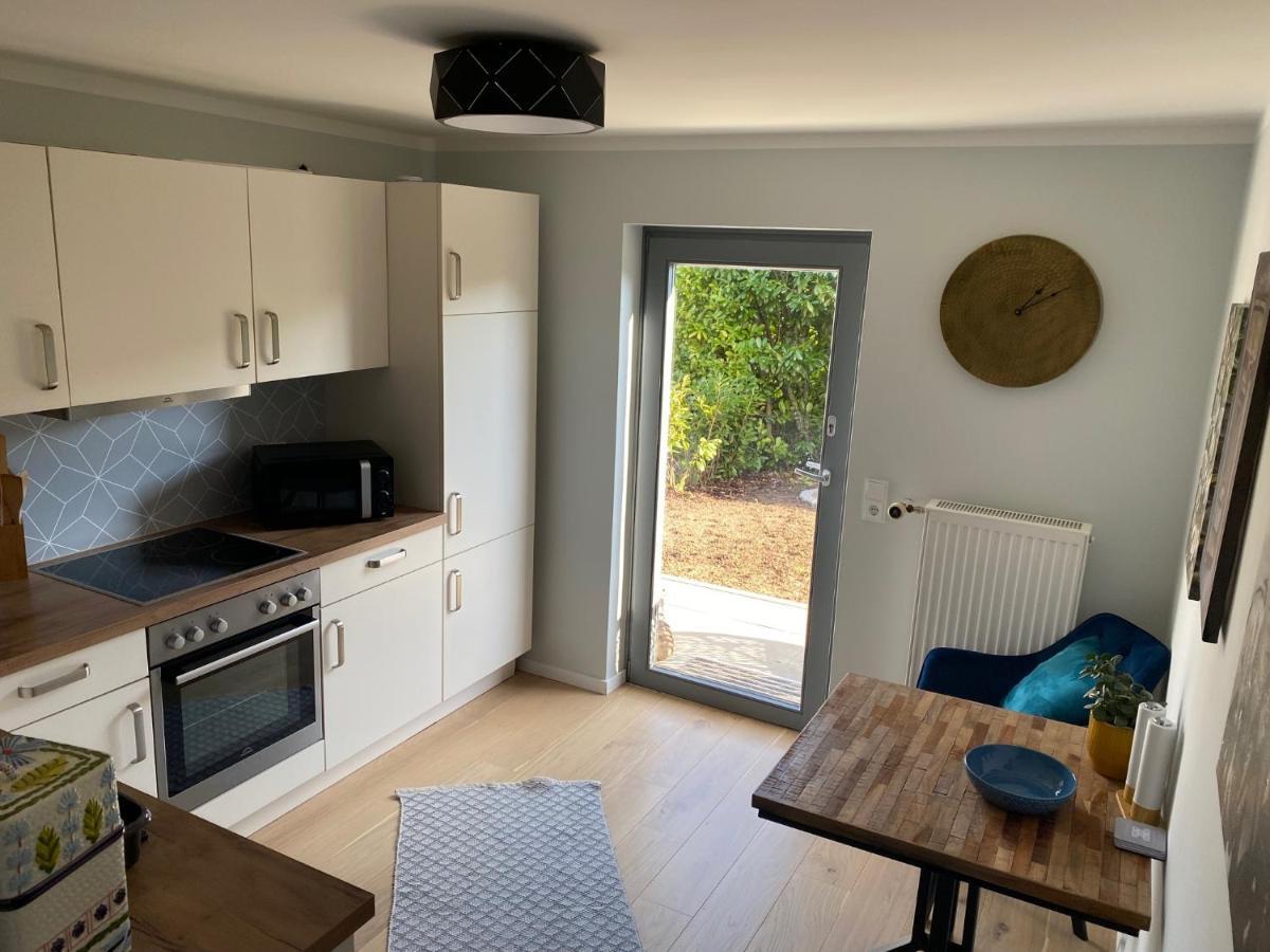 Schoene Wohnung Mit Ausblick Und Gartensitzplatz Lörrach Exteriör bild